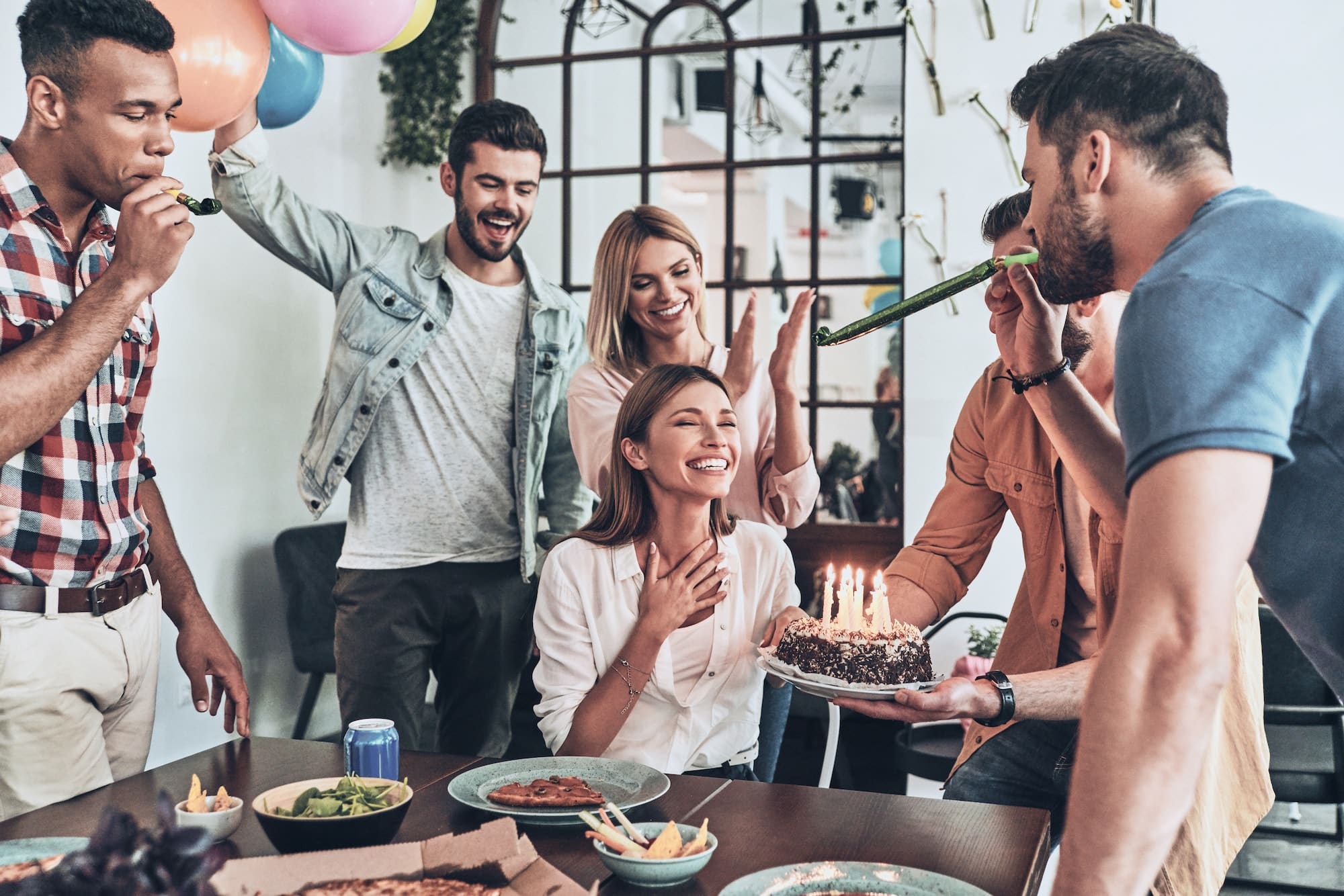 Pourquoi est-il si courant d'avoir la même date d'anniversaire d'un ami ?
