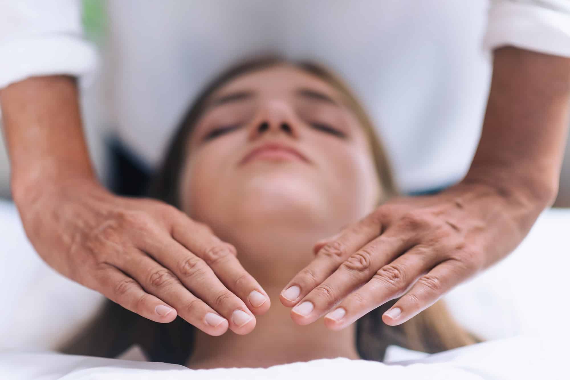 Reiki Throat Chakra Healing Treatment