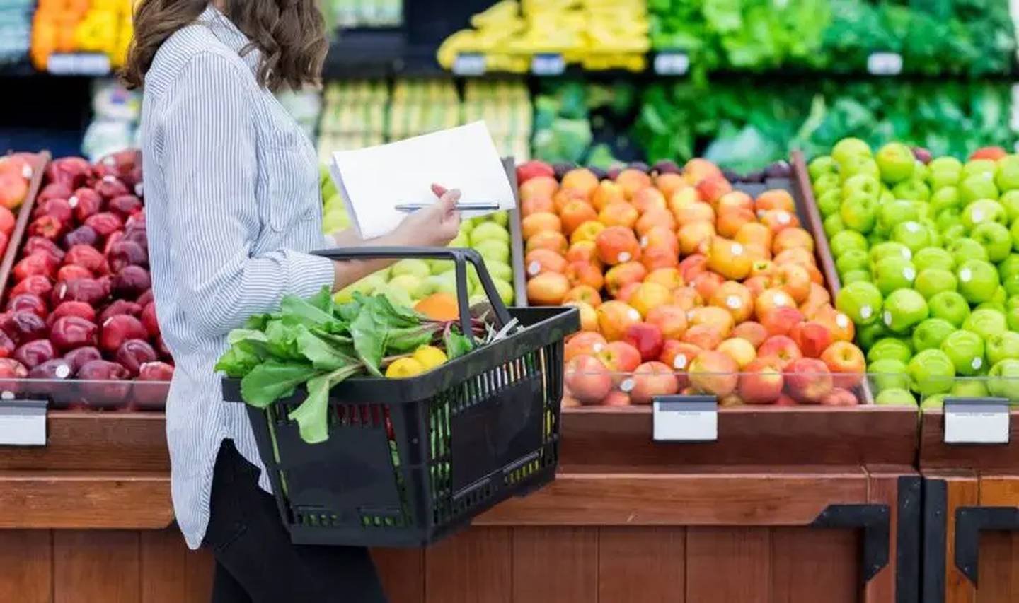 La consommation d'aliments frais aide à prévenir les lésions rénales.