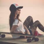 skateboard jeune femme