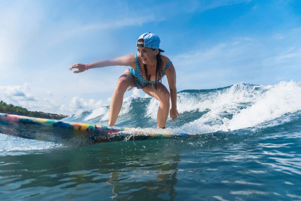 surfeuse figures essentielles en surf