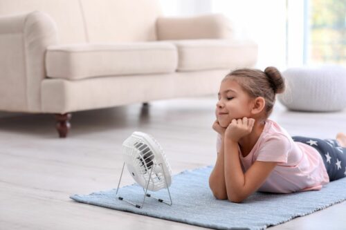 canicule ventilateur enfant