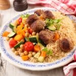 couscous aux légumes et boulettes de viande